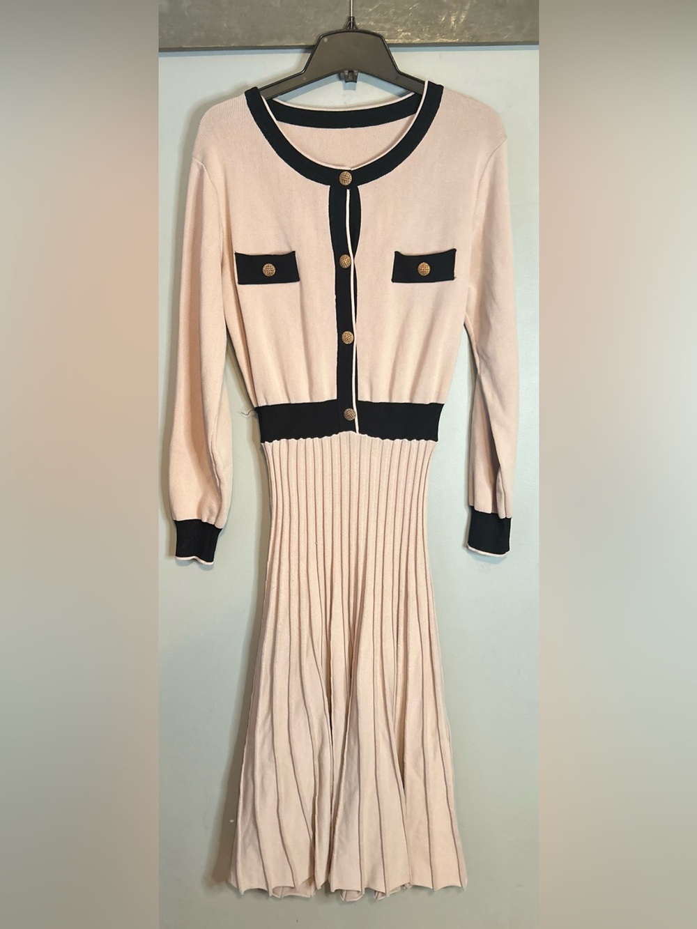 Knit dress - Picture 12 of 12